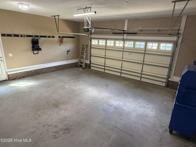 3700 South Bend Road, Winterville, NC 28590