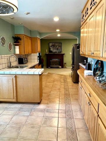 10536 Davison Avenue, Cupertino, CA 95014