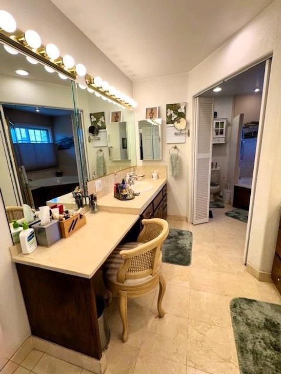 Image 14 of property listing at 10536 Davison Avenue, Cupertino, CA 95014