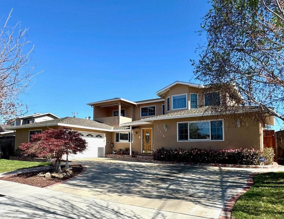 Image 2 of property listing at 10536 Davison Avenue, Cupertino, CA 95014