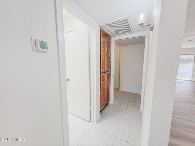 2533 E WAGONER Road, Phoenix, AZ 85032