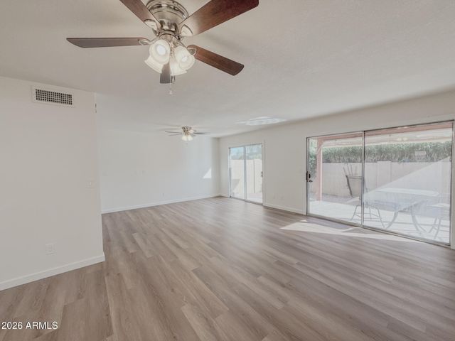 2533 E WAGONER Road, Phoenix, AZ 85032