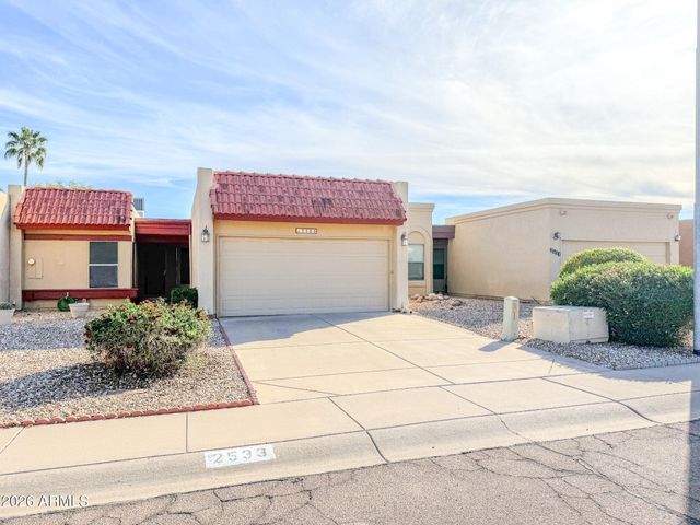 2533 E WAGONER Road, Phoenix, AZ 85032