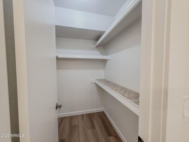 2533 E WAGONER Road, Phoenix, AZ 85032