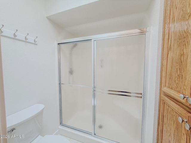 2533 E WAGONER Road, Phoenix, AZ 85032