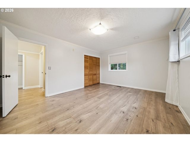 1831 Sw EVANS St, Portland, OR 97219