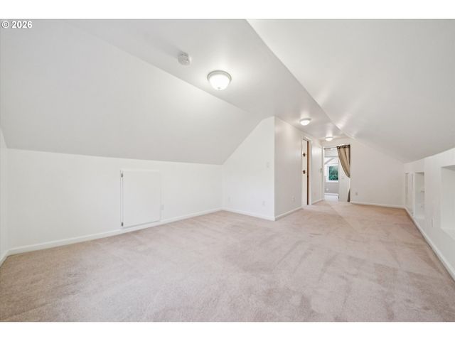 1831 Sw EVANS St, Portland, OR 97219