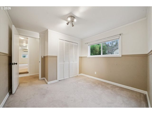 1831 Sw EVANS St, Portland, OR 97219