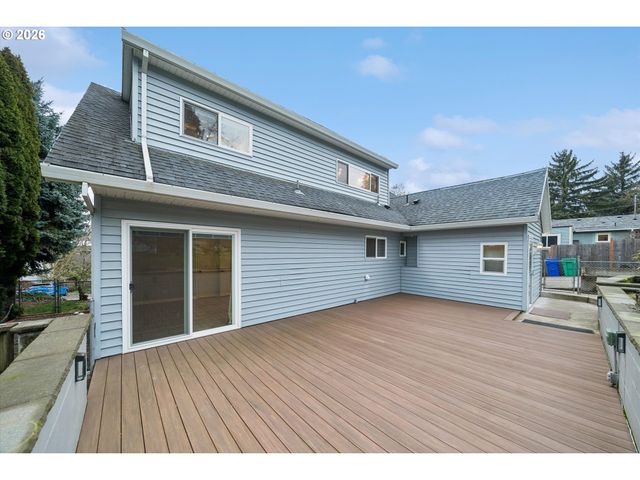 1831 Sw EVANS St, Portland, OR 97219