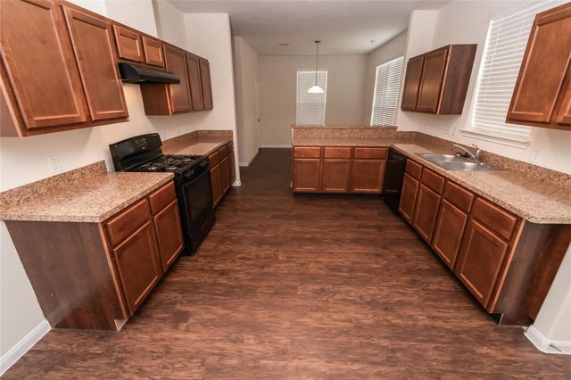 5603 Straight Way, Kingwood, TX 77339
