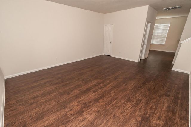 5603 Straight Way, Kingwood, TX 77339