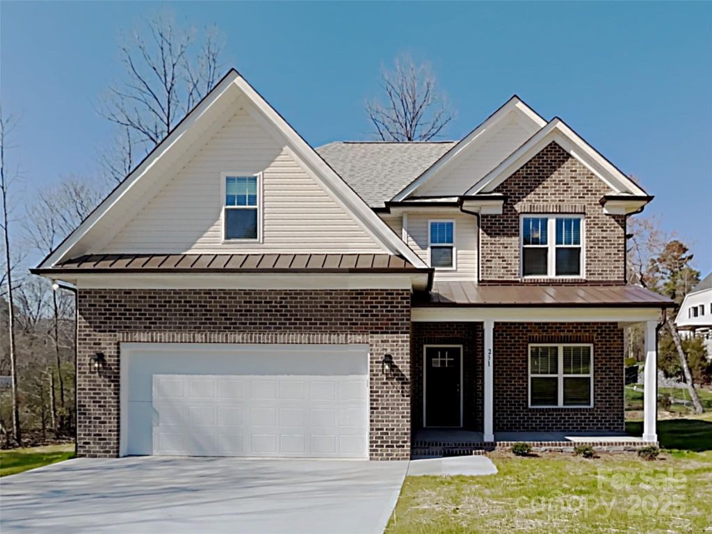 231 Brook Avenue SE, Concord, NC 28025
