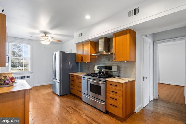 2116 BRANCH AVE SE, Washington, DC 20020