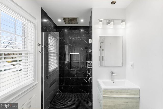 2116 BRANCH AVE SE, Washington, DC 20020