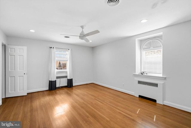 2116 BRANCH AVE SE, Washington, DC 20020