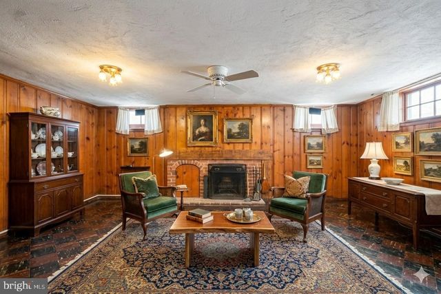 2116 BRANCH AVE SE, Washington, DC 20020