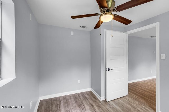 9209 Forsythia Drive, Moss Point, MS 39562