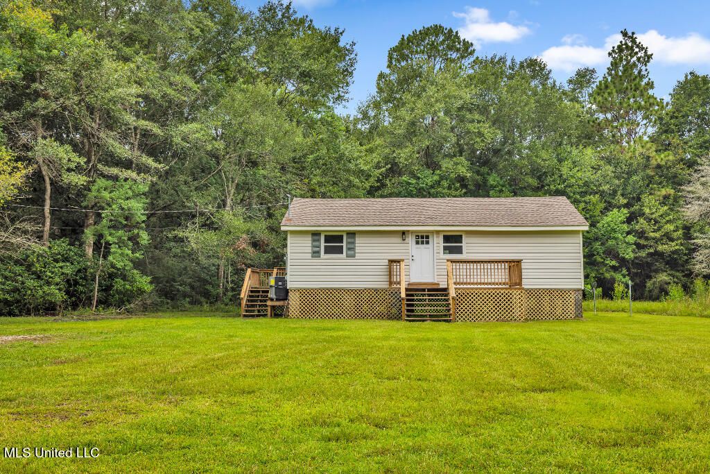 9209 Forsythia Drive, Moss Point, MS 39562