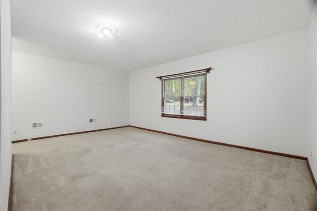 129 Diane Drive, Griffin, GA 30223