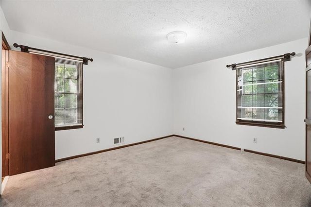 129 Diane Drive, Griffin, GA 30223
