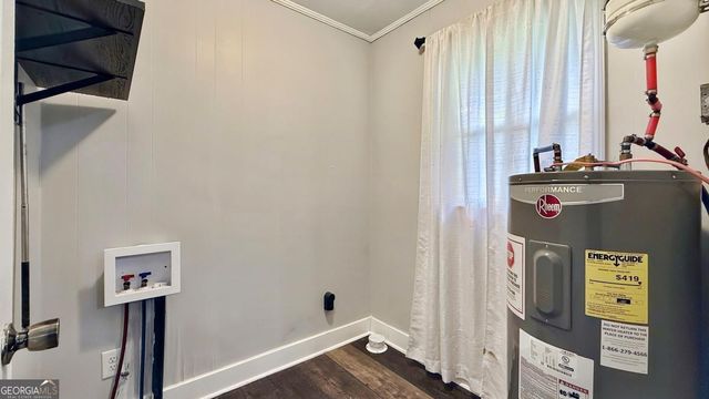 552 Everett Springs Road SW, Calhoun, GA 30701