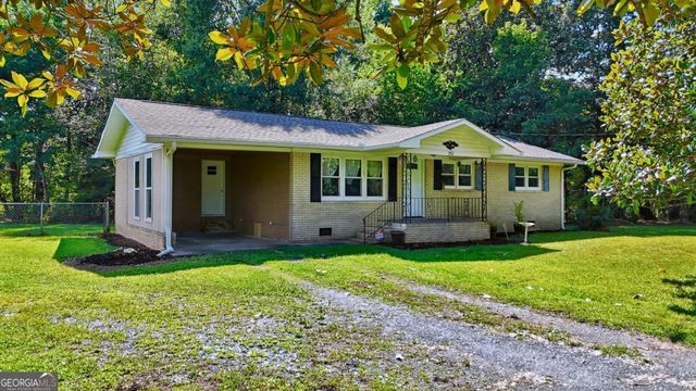 552 Everett Springs Road SW, Calhoun, GA 30701