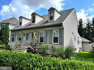 2478 5 SHILLINGS RD, Frederick, MD 21701