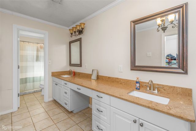 365 Cane Bend Drive, Haughton, LA 71037