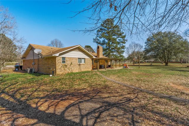 365 Cane Bend Drive, Haughton, LA 71037