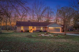 365 Cane Bend Drive, Haughton, LA 71037