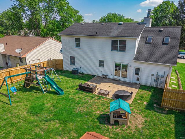 671 Glenmoor Drive, Evansville, IN 47715