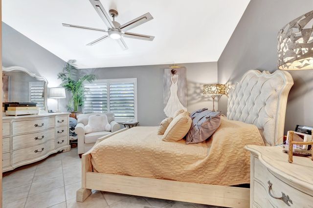 15432 Rosaire Lane, Delray Beach, FL 33484