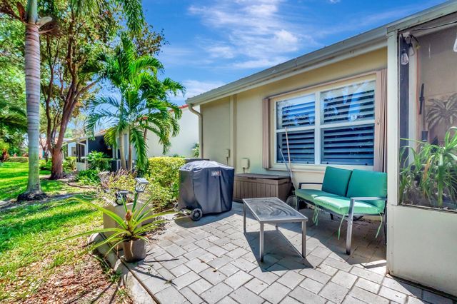 15432 Rosaire Lane, Delray Beach, FL 33484