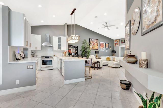 15432 Rosaire Lane, Delray Beach, FL 33484