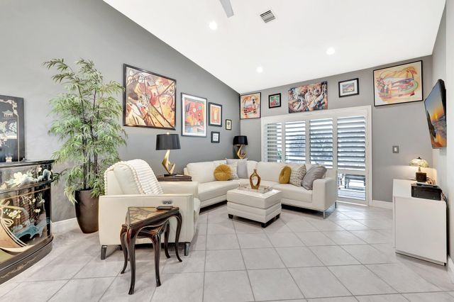 15432 Rosaire Lane, Delray Beach, FL 33484