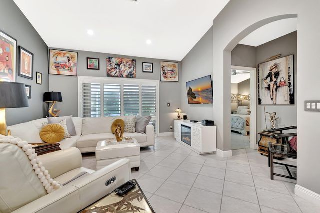 15432 Rosaire Lane, Delray Beach, FL 33484