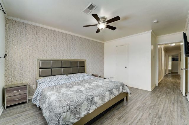 8851 Alcott, Houston, TX 77080