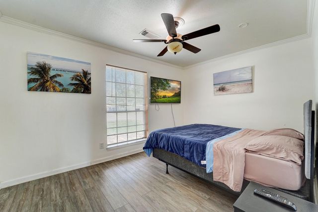 8851 Alcott, Houston, TX 77080