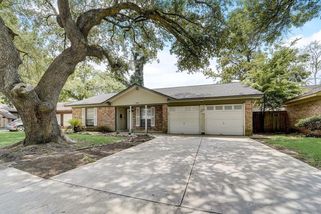 8851 Alcott, Houston, TX 77080