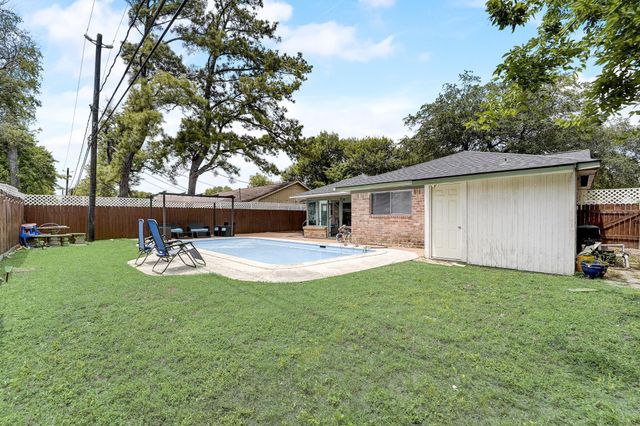 8851 Alcott, Houston, TX 77080