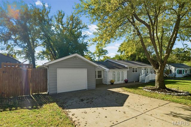 120 Walnut Street, Cahokia, IL 62206