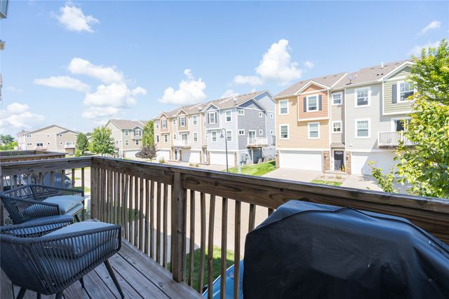 4814 NE Grove Lane, Ankeny, IA 50021