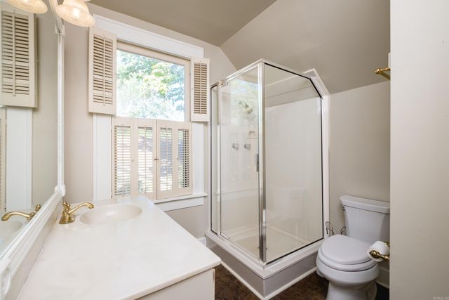 5422 Hawthorne Drive, Little Rock, AR 72207