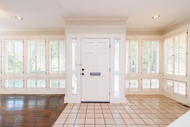 5422 Hawthorne Drive, Little Rock, AR 72207