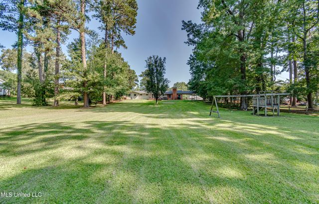 110 High Street, Brandon, MS 39042