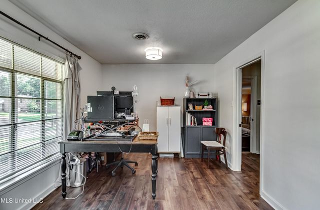 110 High Street, Brandon, MS 39042