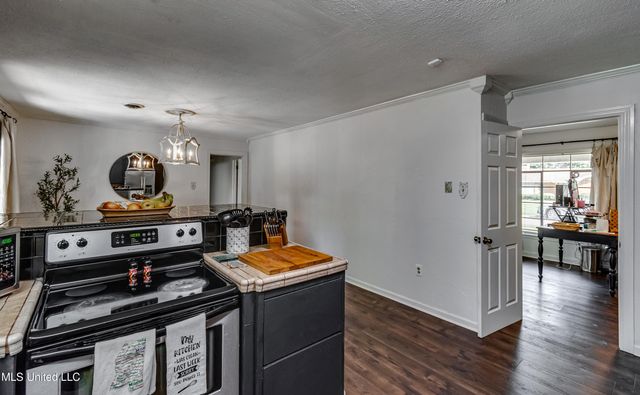110 High Street, Brandon, MS 39042