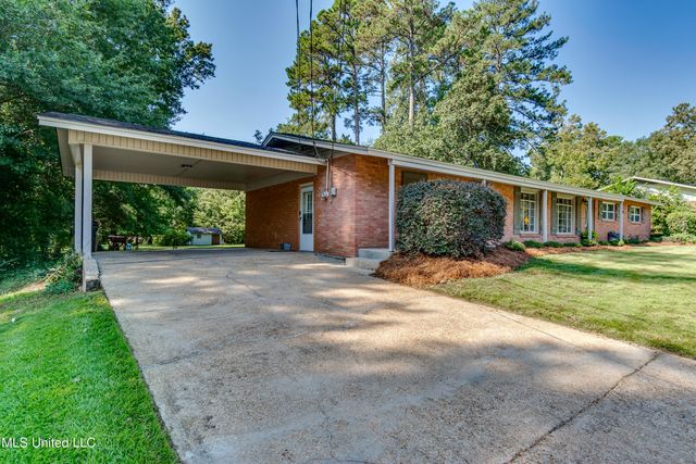 110 High Street, Brandon, MS 39042