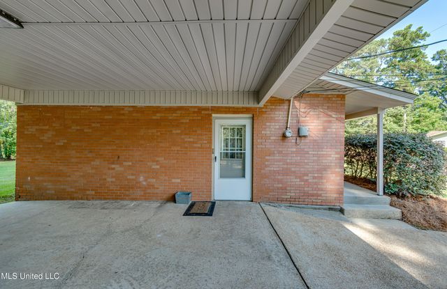 110 High Street, Brandon, MS 39042