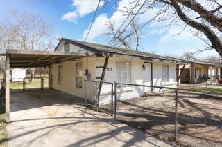 2123 E Drexel, San Antonio, TX 78210